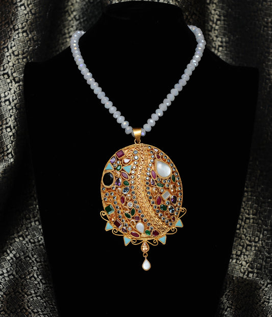 Celestial Bloom Pendant Necklace-Kundan