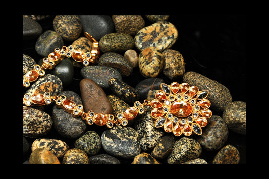 Amber Crown Mattha Patti-Kundan